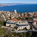 Apartamento Schindler Luxury Penthouse - Sea View Terrace, Pool & Private Parking Opatija