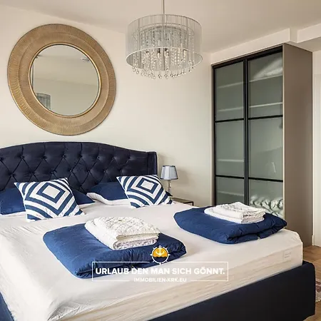 Schindler Luxury Penthouse - Spacious Luxury Penthouse In With Sea View, Pool & Private Garage Apartment Opatija