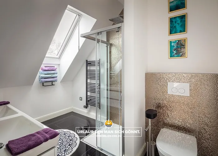 Schindler Luxury Penthouse - Sea View Terrace, Pool & Private Parking * Abbázia