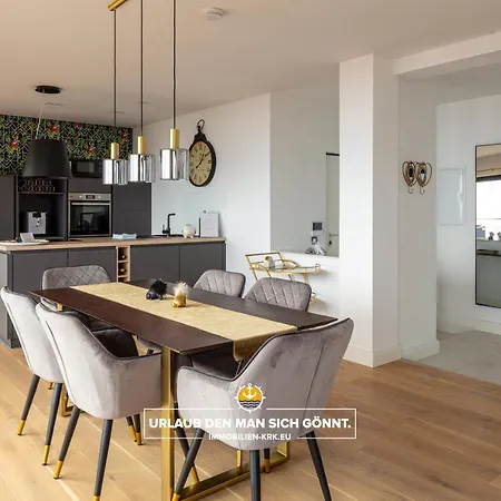 Lägenhet Schindler Luxury Penthouse - Spacious Luxury Penthouse In With Sea View, Pool & Private Garage *