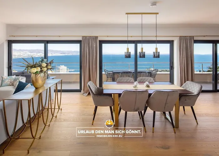شقة Schindler Luxury Penthouse - Sea View Terrace, Pool & Private Parking أوباتيا